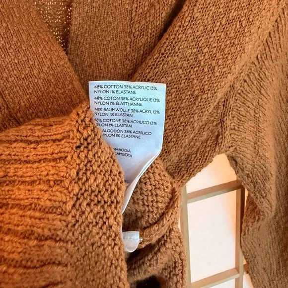 Maeve Cropped Sweater - Picture 5 of 6